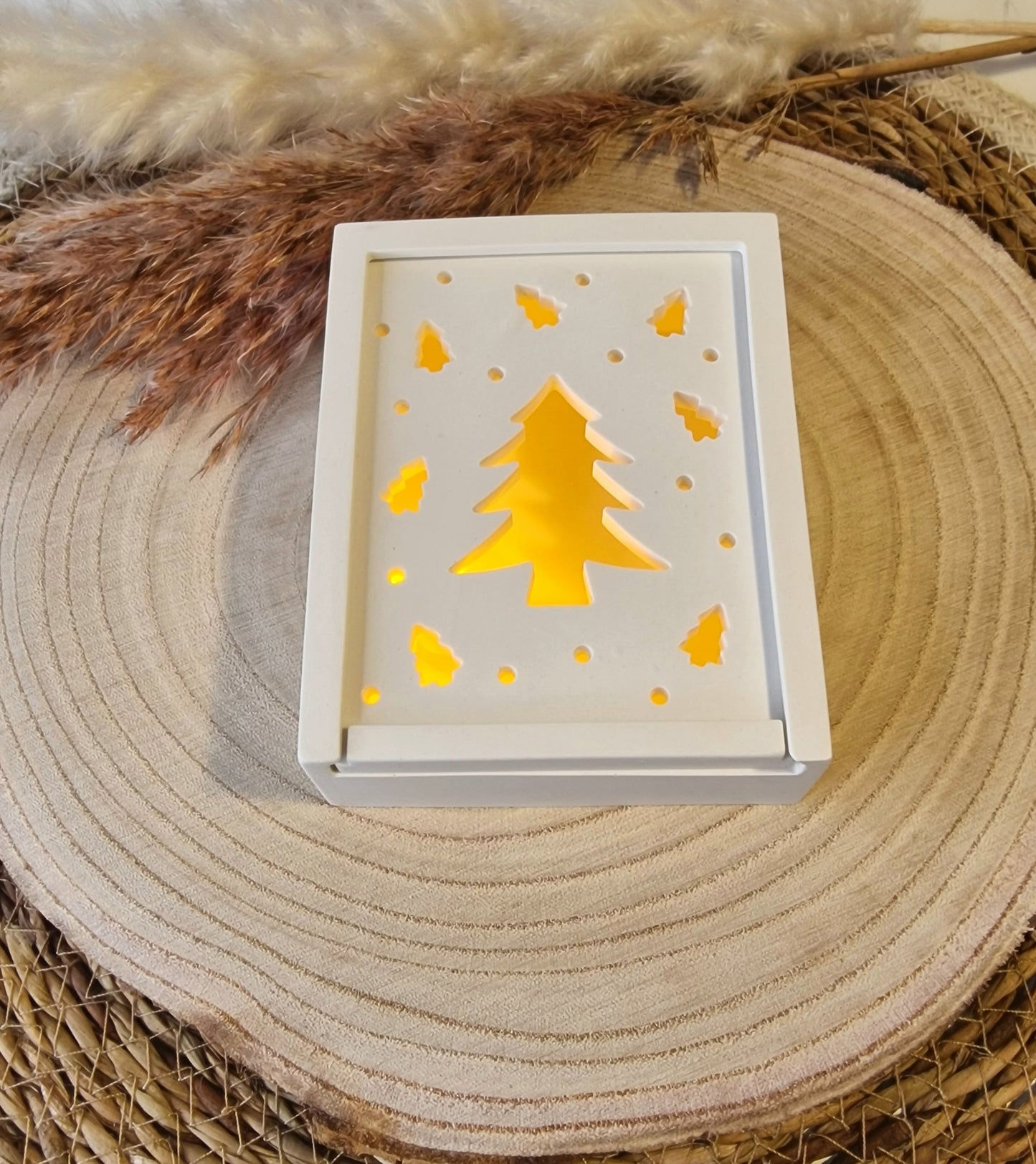 Geschenkschachtel zum Aufziehen aus Raysin – Weihnachtsmotiv "Weihnachtsbaum"