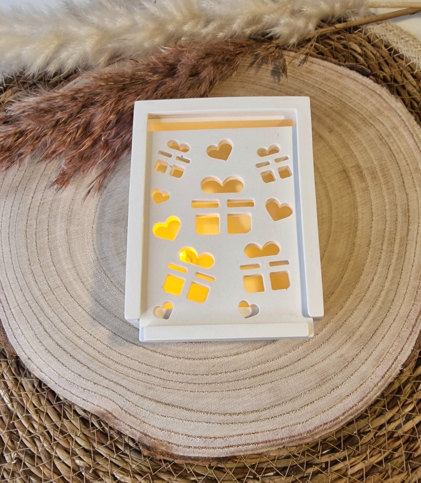 Geschenkschachtel zum Aufziehen aus Raysin – Weihnachtsmotiv "Geschenk"